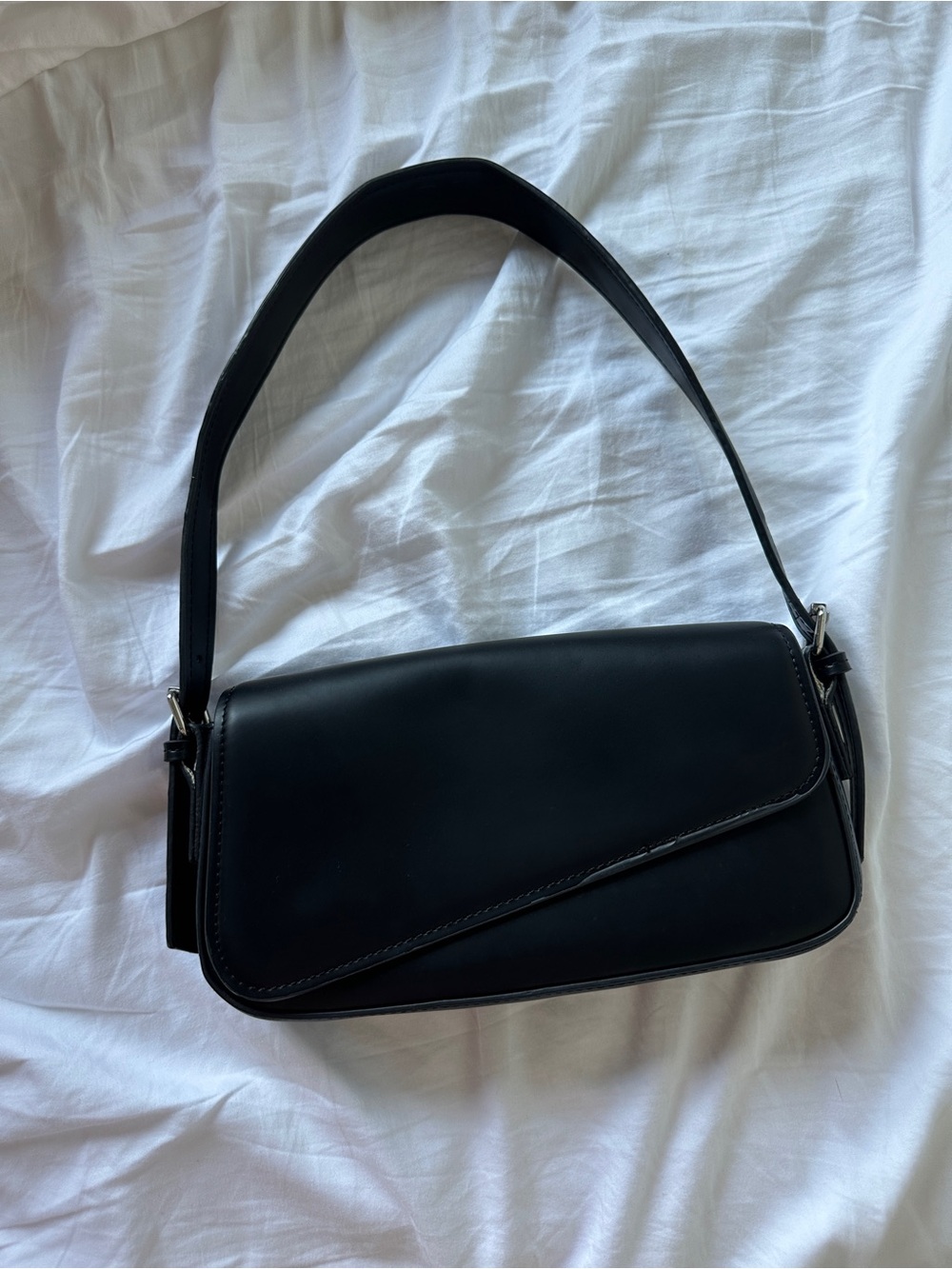 Black Zara shoulder bag